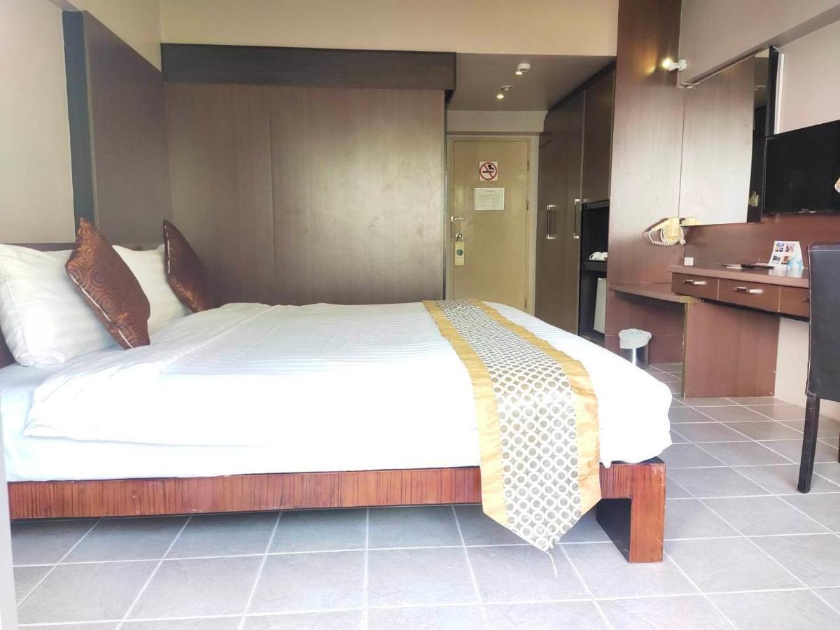 Patong Heritage Hotel Phuket - Sha Extra Plus Exterior foto